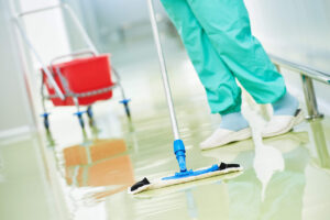 commercial janitorial services use approved cleaners and techniques in medical facilities 