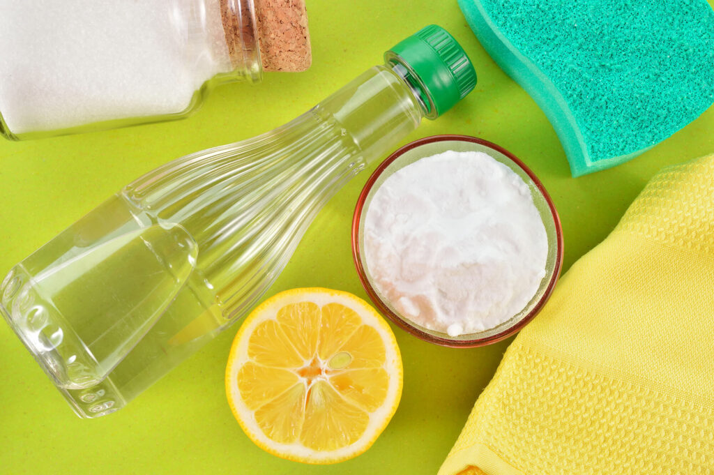 The Pros and Cons of Using Homemade Vinegar Cleaning Products